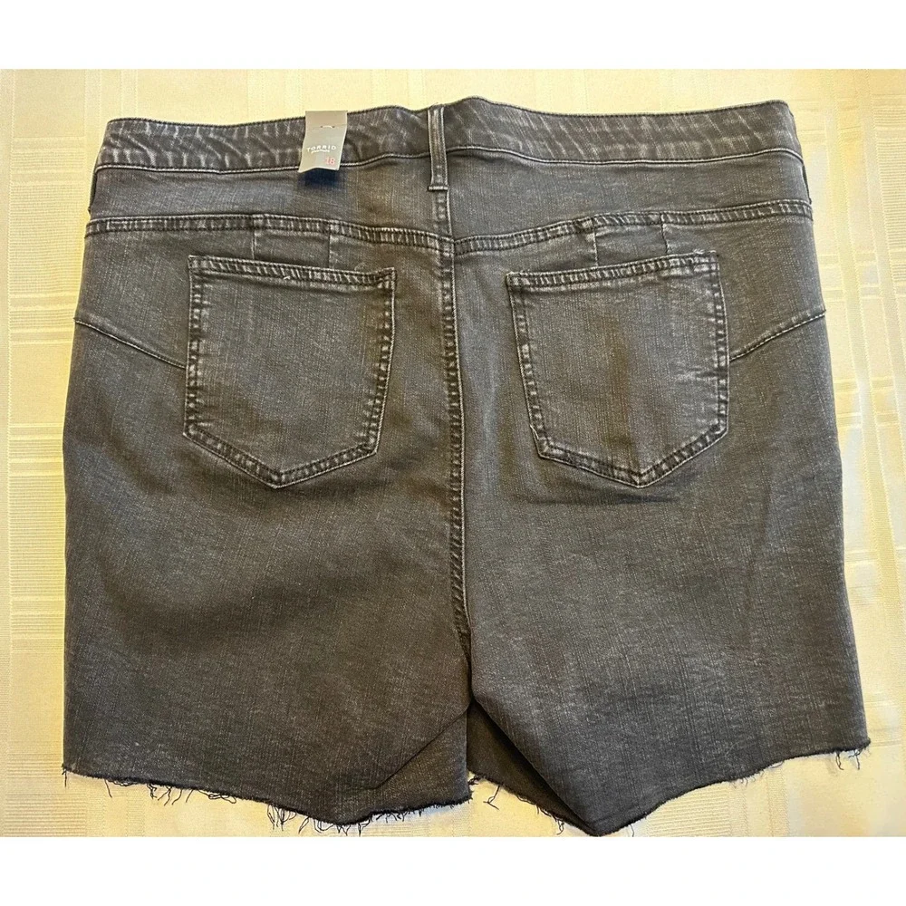 torrid denim shorts